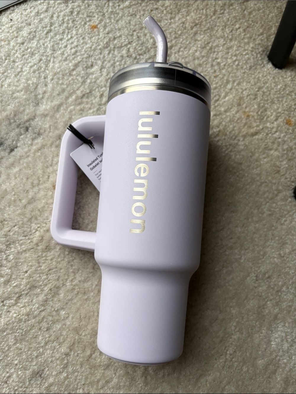 Lululemon Insulated Tumbler Cup - faint lavendar